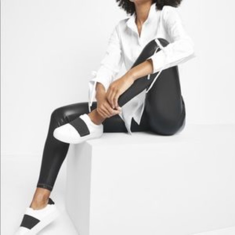 Athleta J slides Adorn sneaker